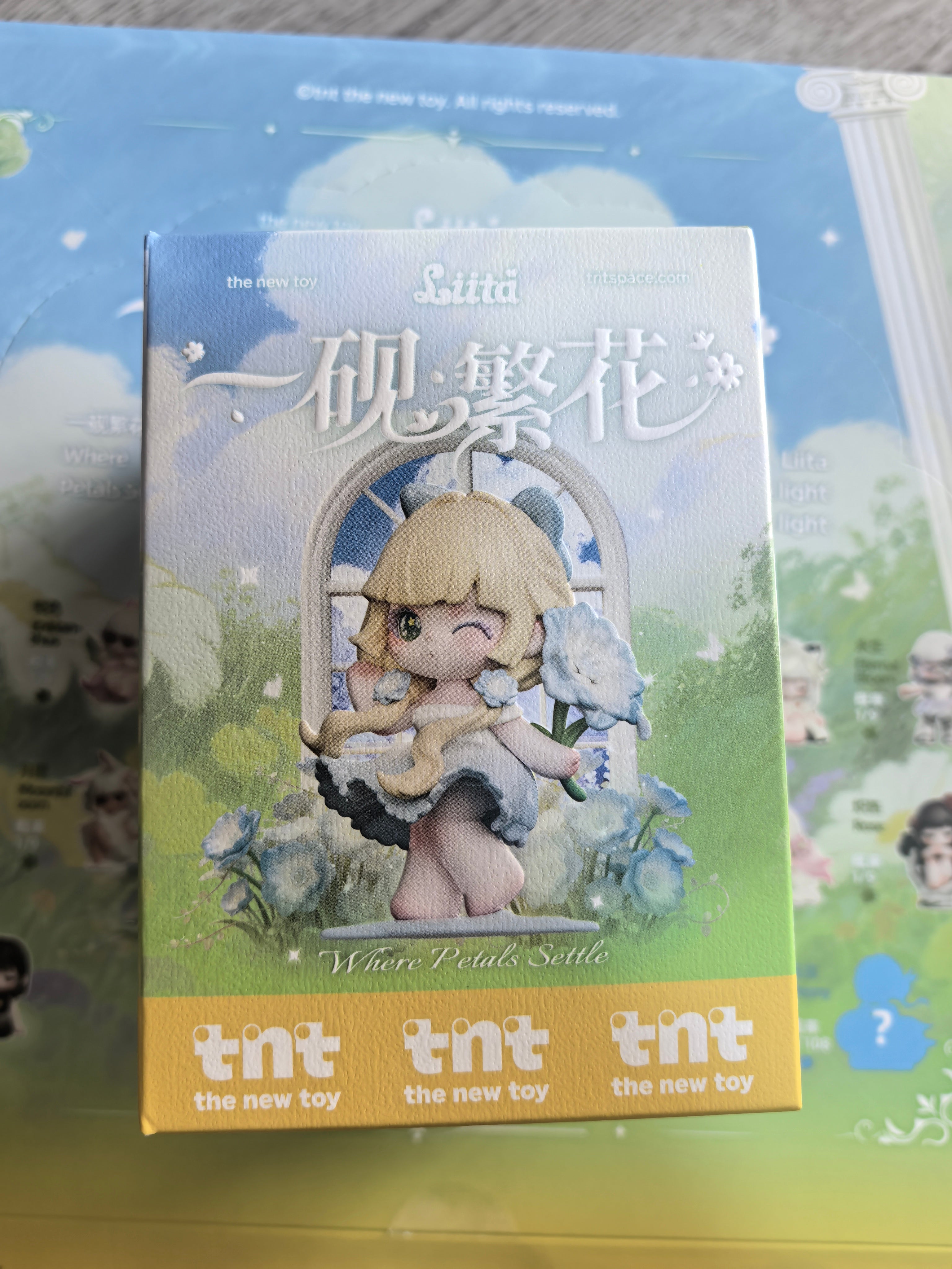 Liita Where Petals Settle Series Figures